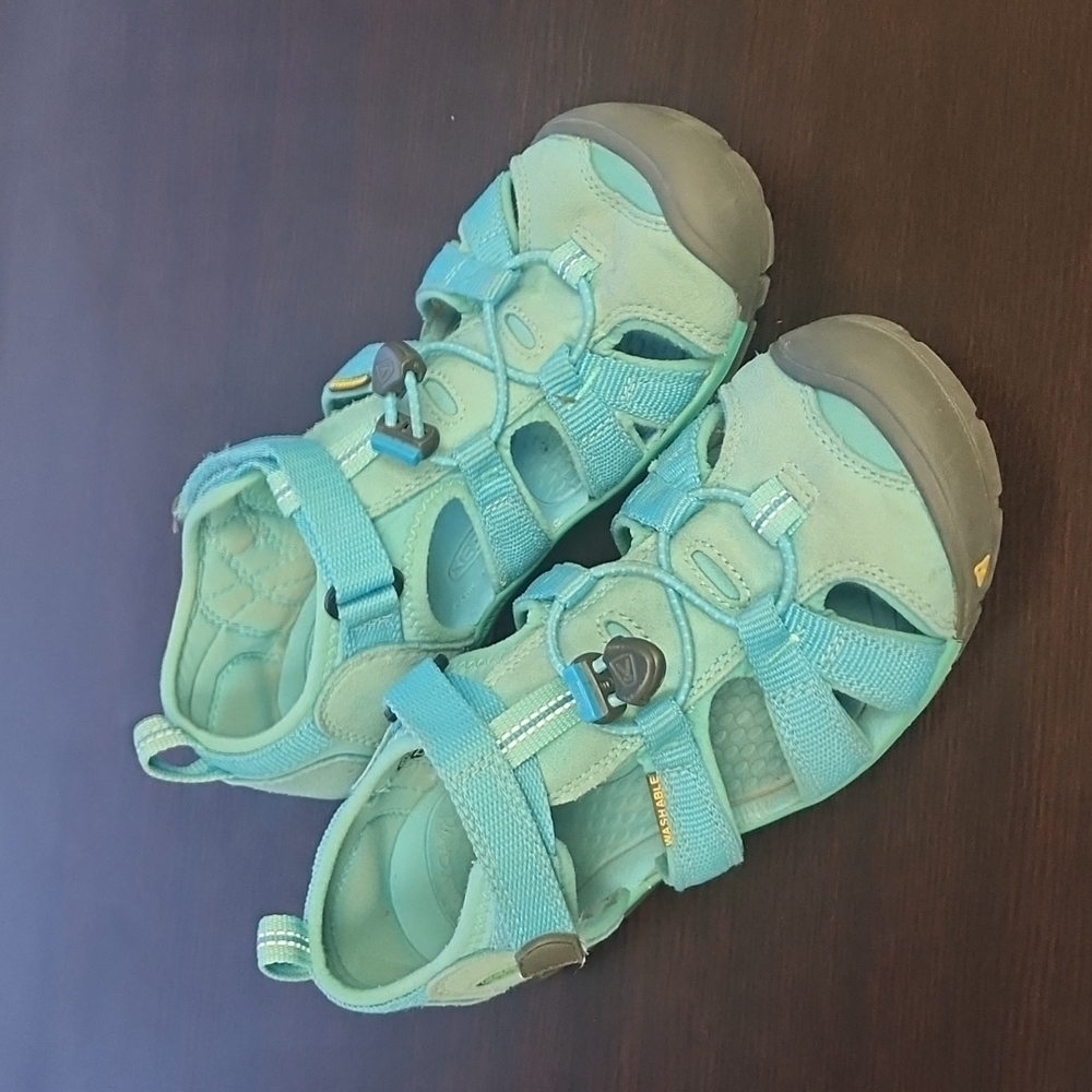 KEEN KIDS SANDLES sz 3